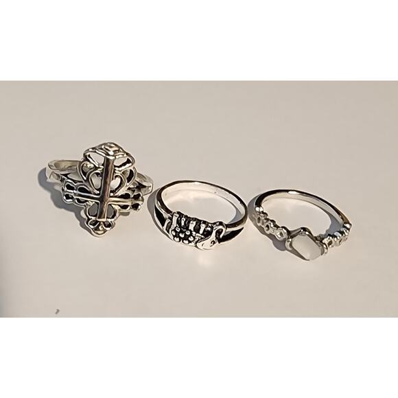 Stackable Rings Set - Minimalist Stacking Rings - Picture 6 of 10